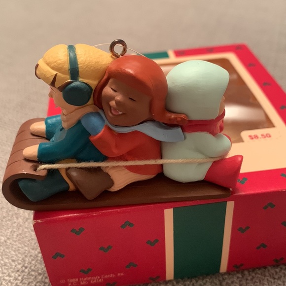 Hallmark KEEPSAKE Ornament WINTER FUN Original Box 1988 Christmas - Picture 8 of 9